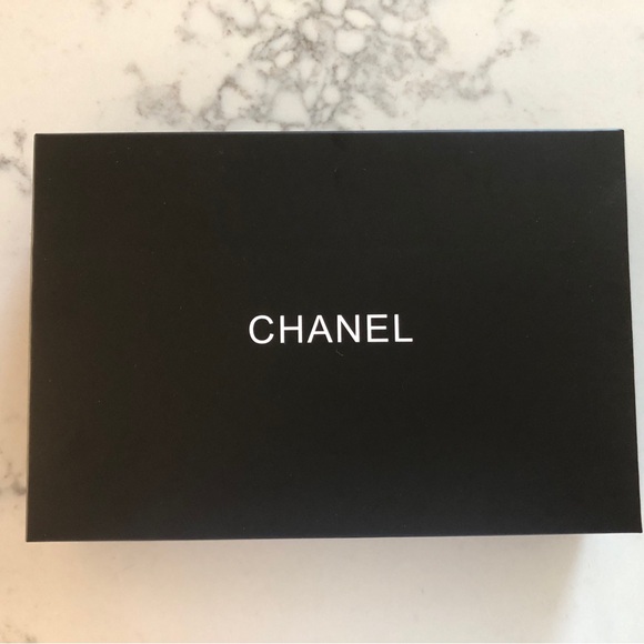 Chanel Cosmetic Bag PINK - Picture 9 of 10